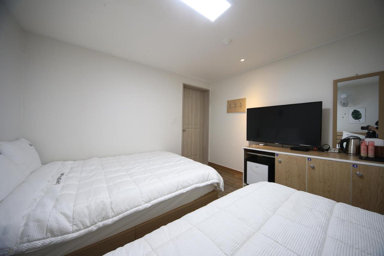 Uh Suite Gyeongju Dış mekan fotoğraf